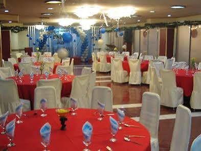 Laoag Renzo Hotel Экстерьер фото